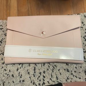 Glass Ladder & co, Megan Portfolio clutch in blush pink